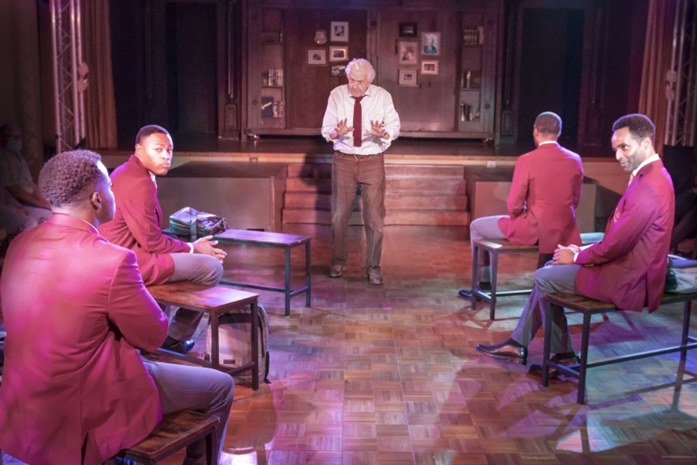 Review: CHOIR BOY at Dezart Performs  Image