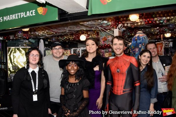 Lexi Spindel, Jacob Cohen Treasure Bennett, Riella De Abreu, Lorcan Cameron, Serena C Photo