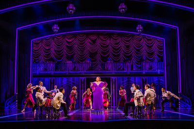 NaTasha Yvette Williams and the Cast of SOME LIKE IT HOT Photo