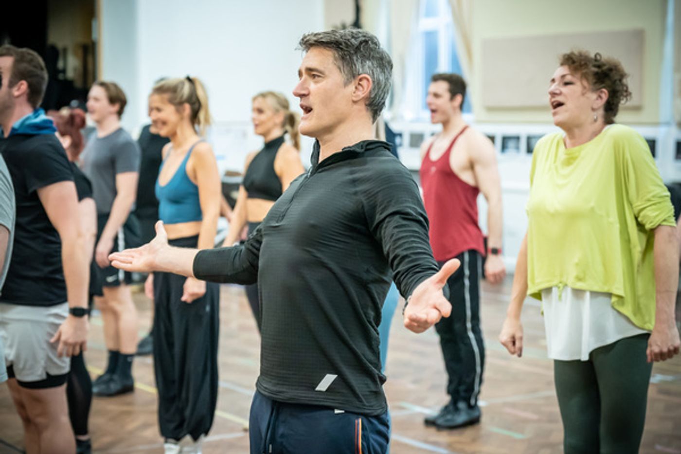 Photos: Inside Rehearsal For ELF in the West End Photos: Inside Rehearsal For ELF in the West End Image