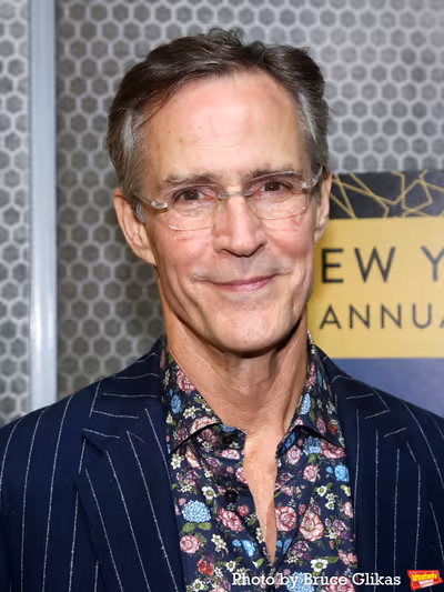 Howard McGillin Photo