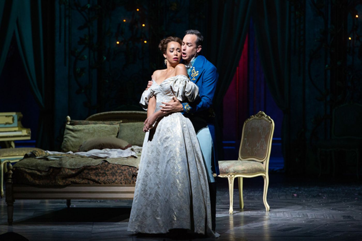 Photos: First Look at Met Opera's LA TRAVIATA, Streaming in Cinemas  Image