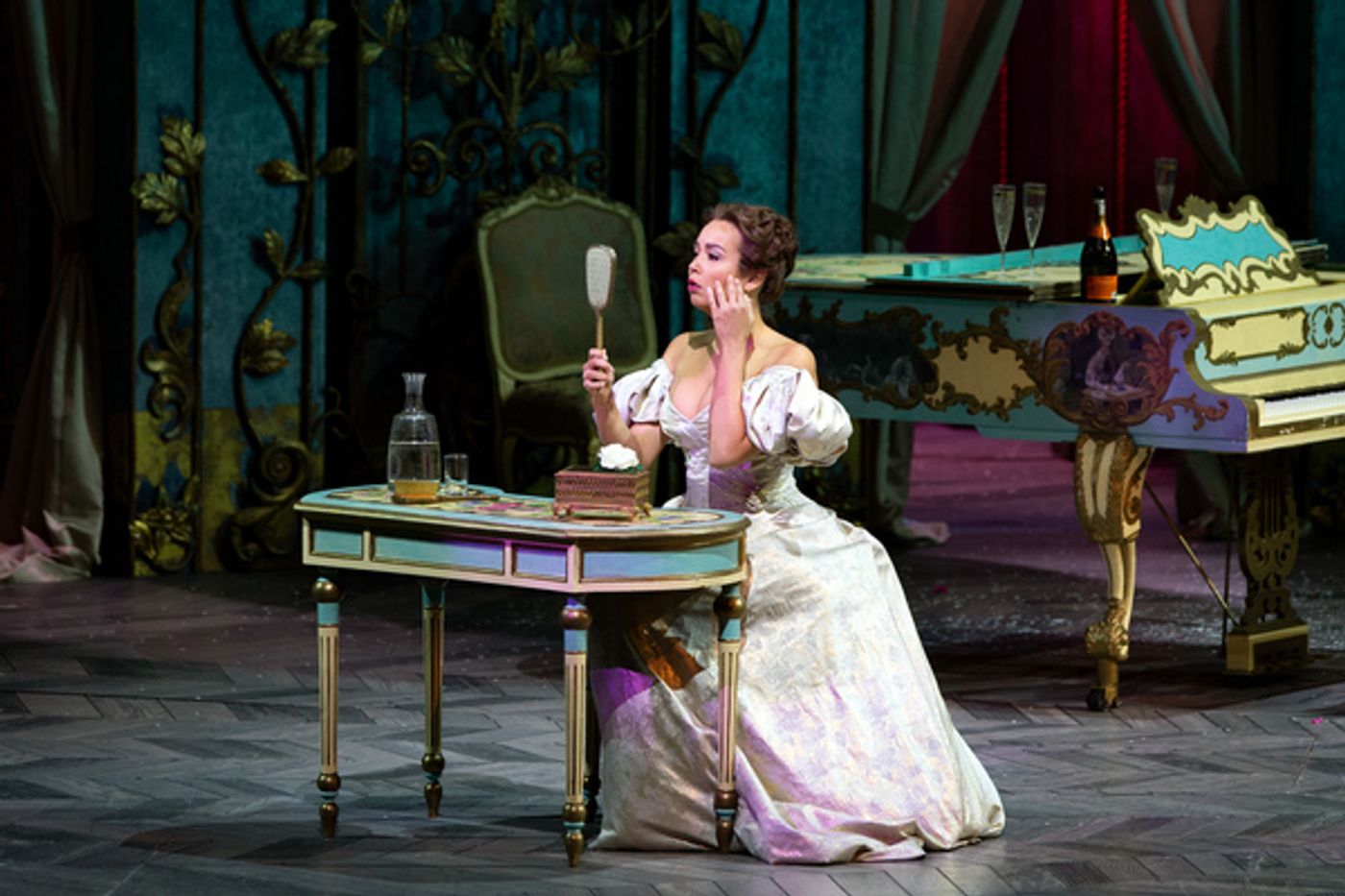 Photos: First Look at Met Opera's LA TRAVIATA, Streaming in Cinemas  Image