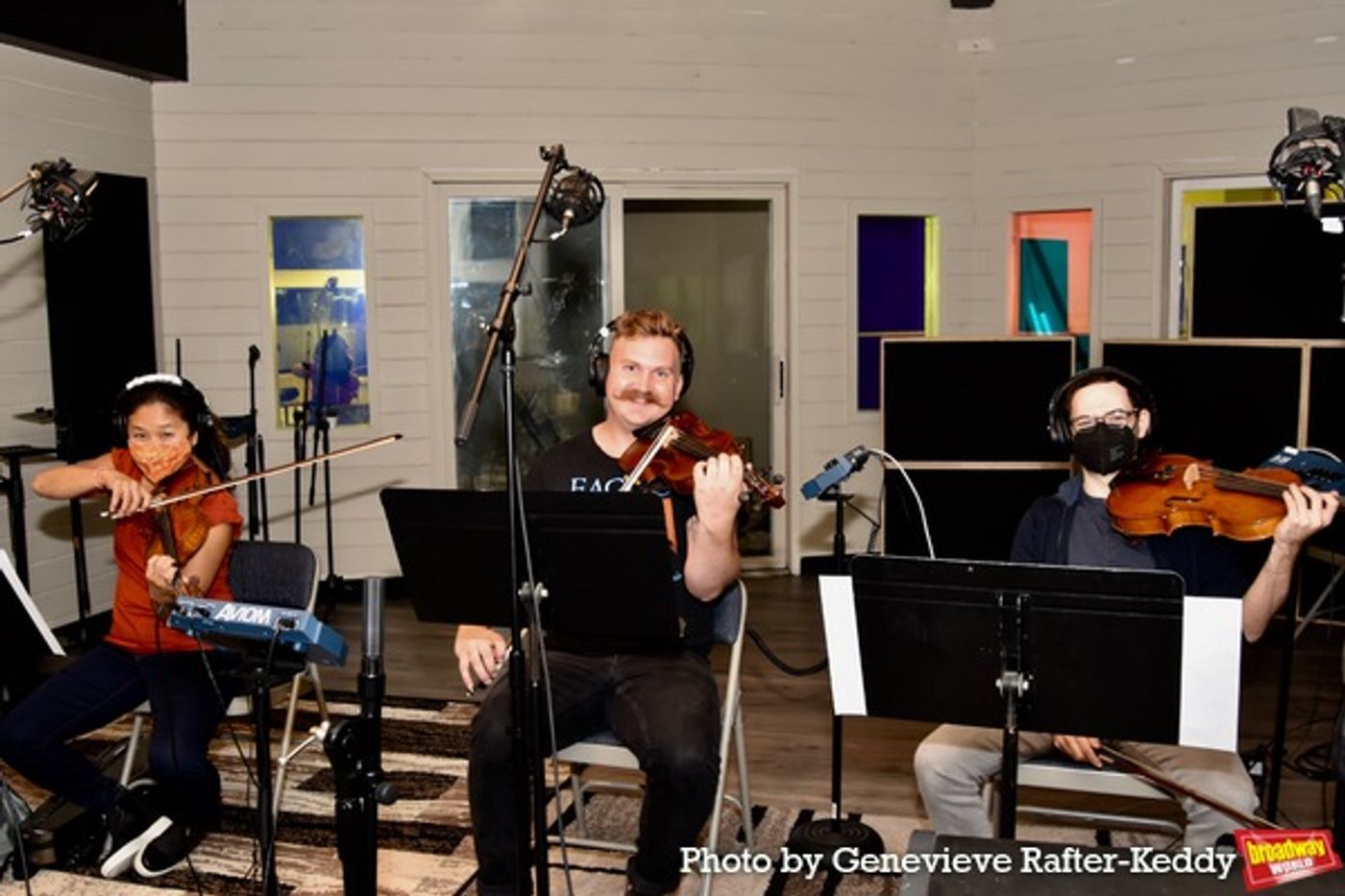Photo Exclusive: See the Cast of ALADDIN in the Recording Studio for CAROLS FOR A CURE 2022  Image