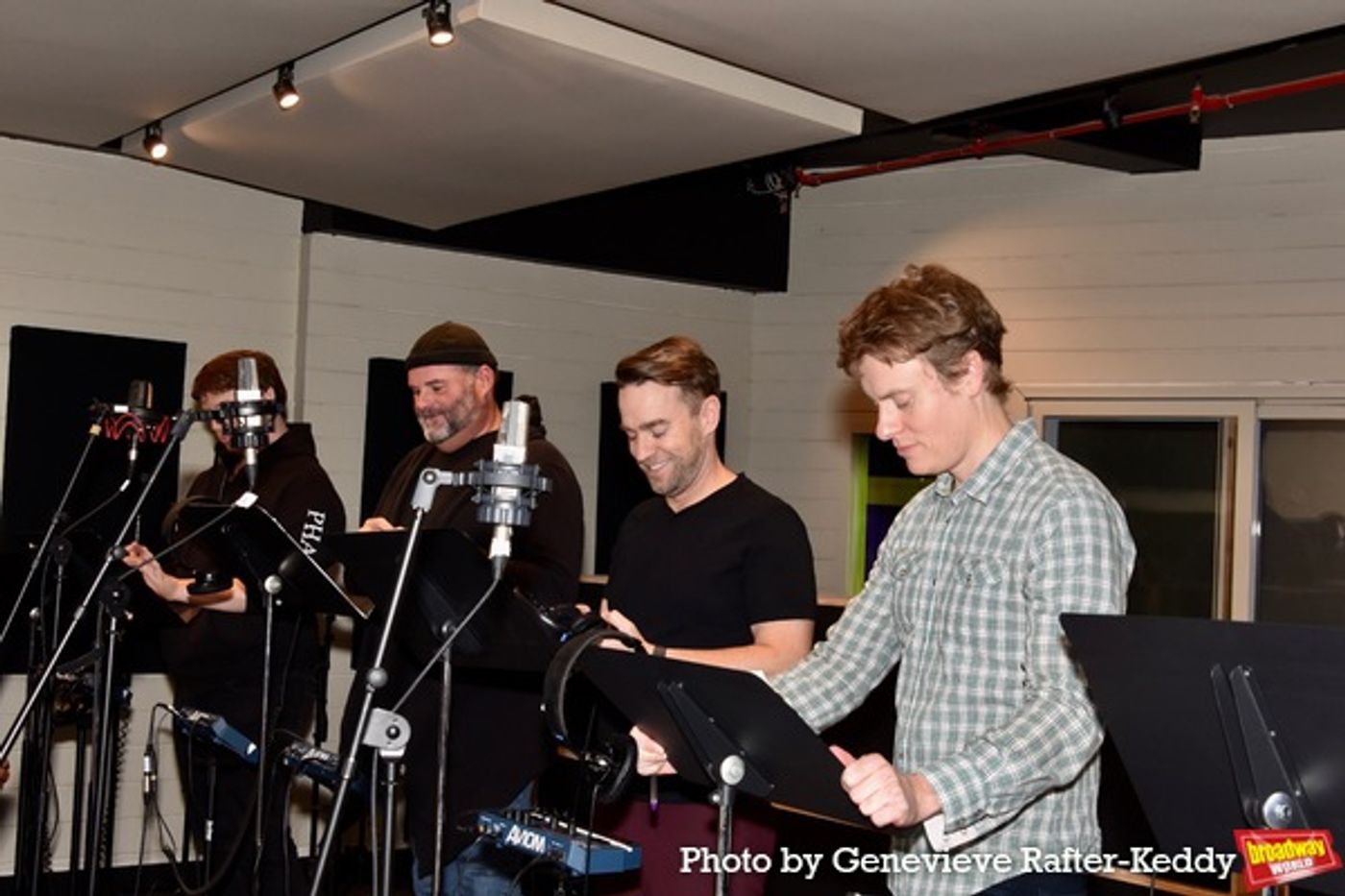 Photo Exclusive: The Cast of THE PHANTOM OF THE OPERA Sings 'Carols For A Cure'  Image