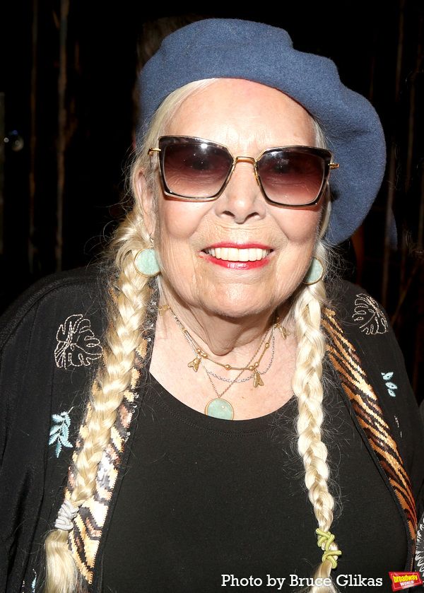  Joni Mitchell Photo