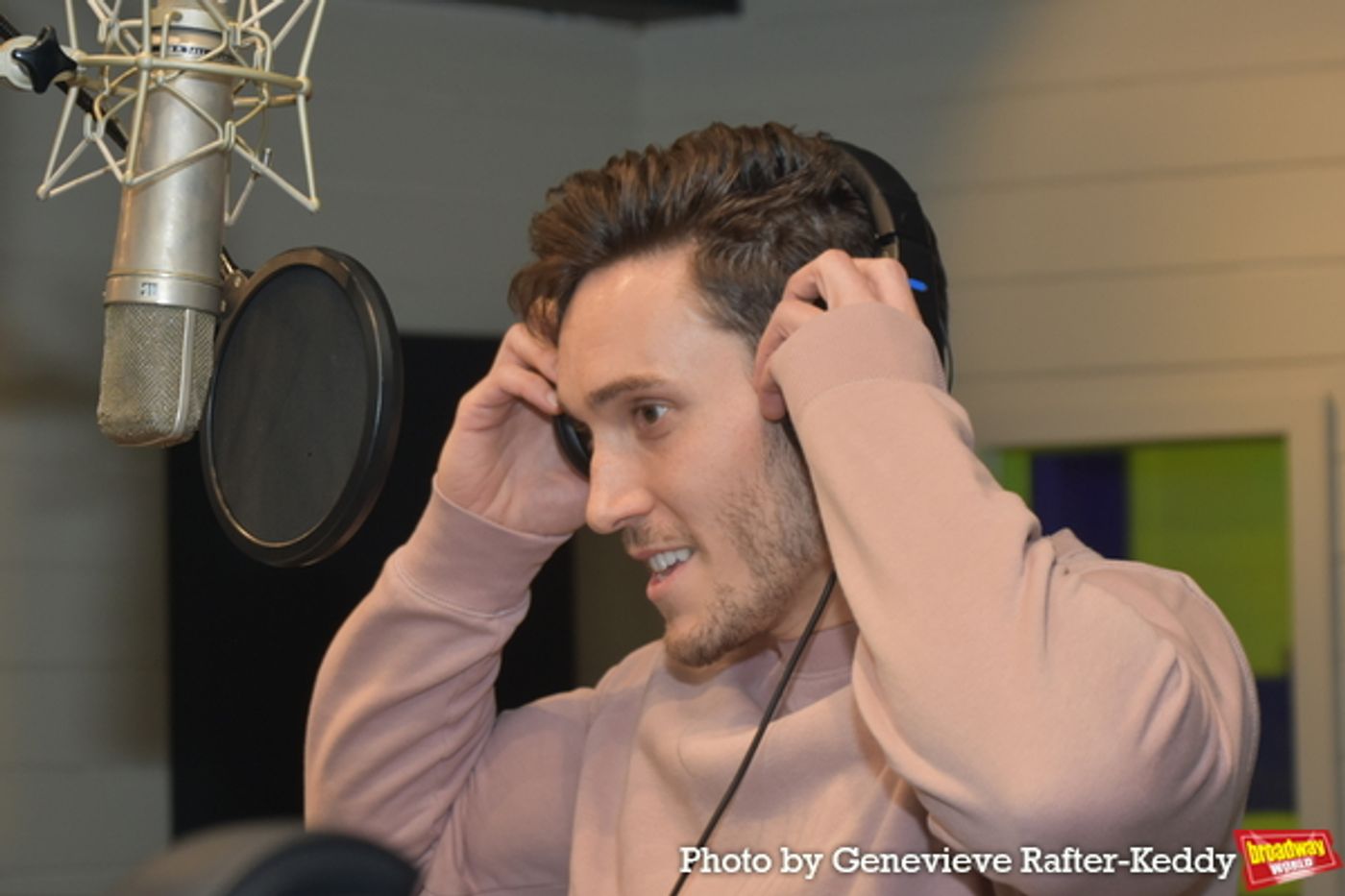 Photo Exclusive: The Cast of MOULIN ROUGE! THE MUSICAL Records CAROLS FOR A CURE 2022  Image