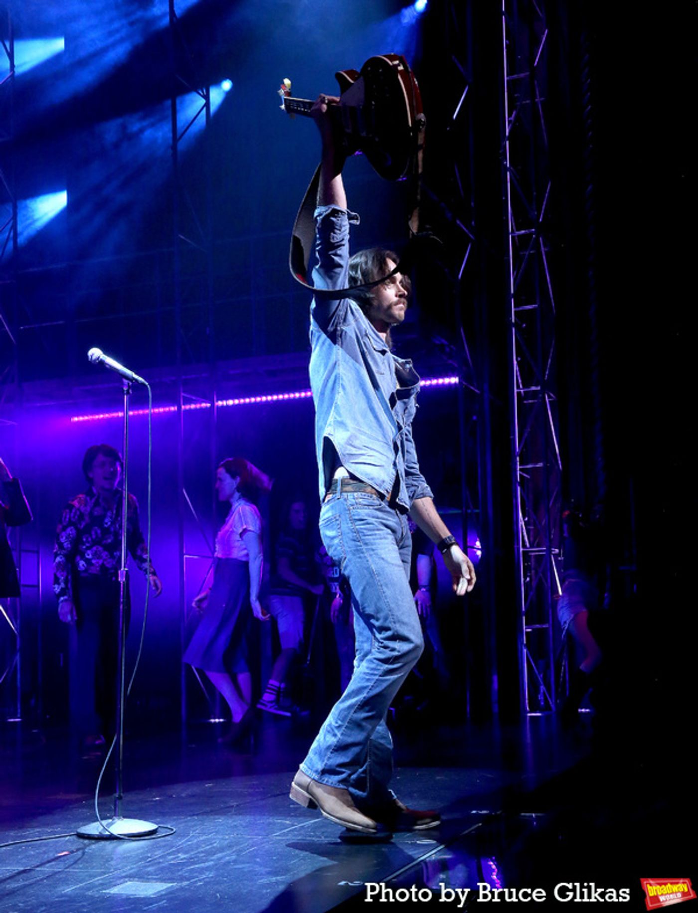 Photos: ALMOST FAMOUS Cast Takes Opening Night Bows  Image