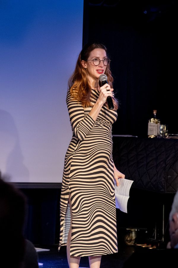 Molly Bernard  Photo