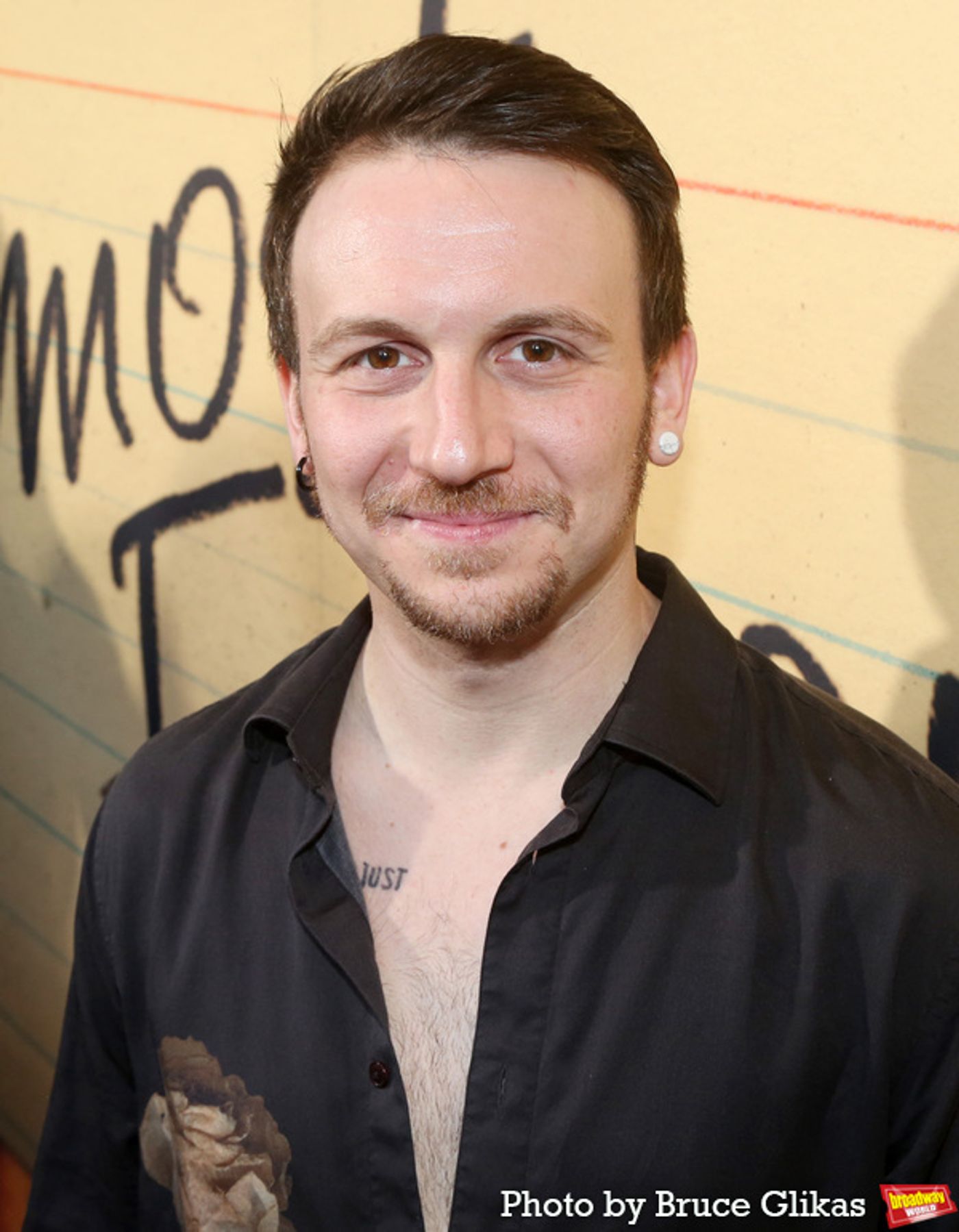 Photos: See Cameron Crowe, Solea Pfeiffer & More on the ALMOST FAMOUS Red Carpet  Image