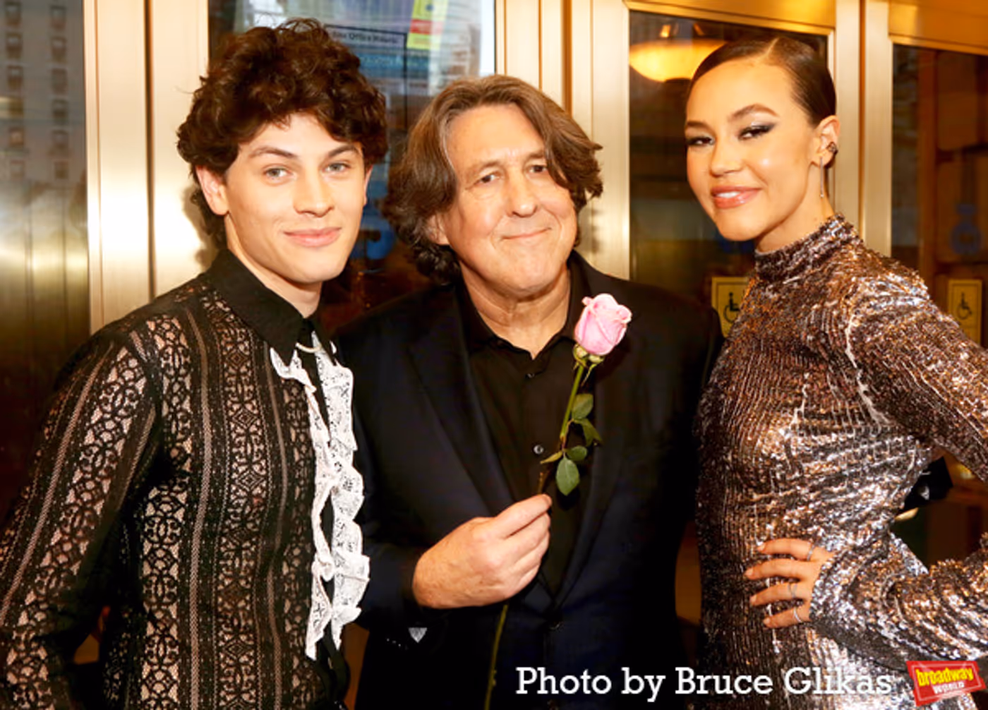 Photos: See Cameron Crowe, Solea Pfeiffer & More on the ALMOST FAMOUS Red Carpet  Image