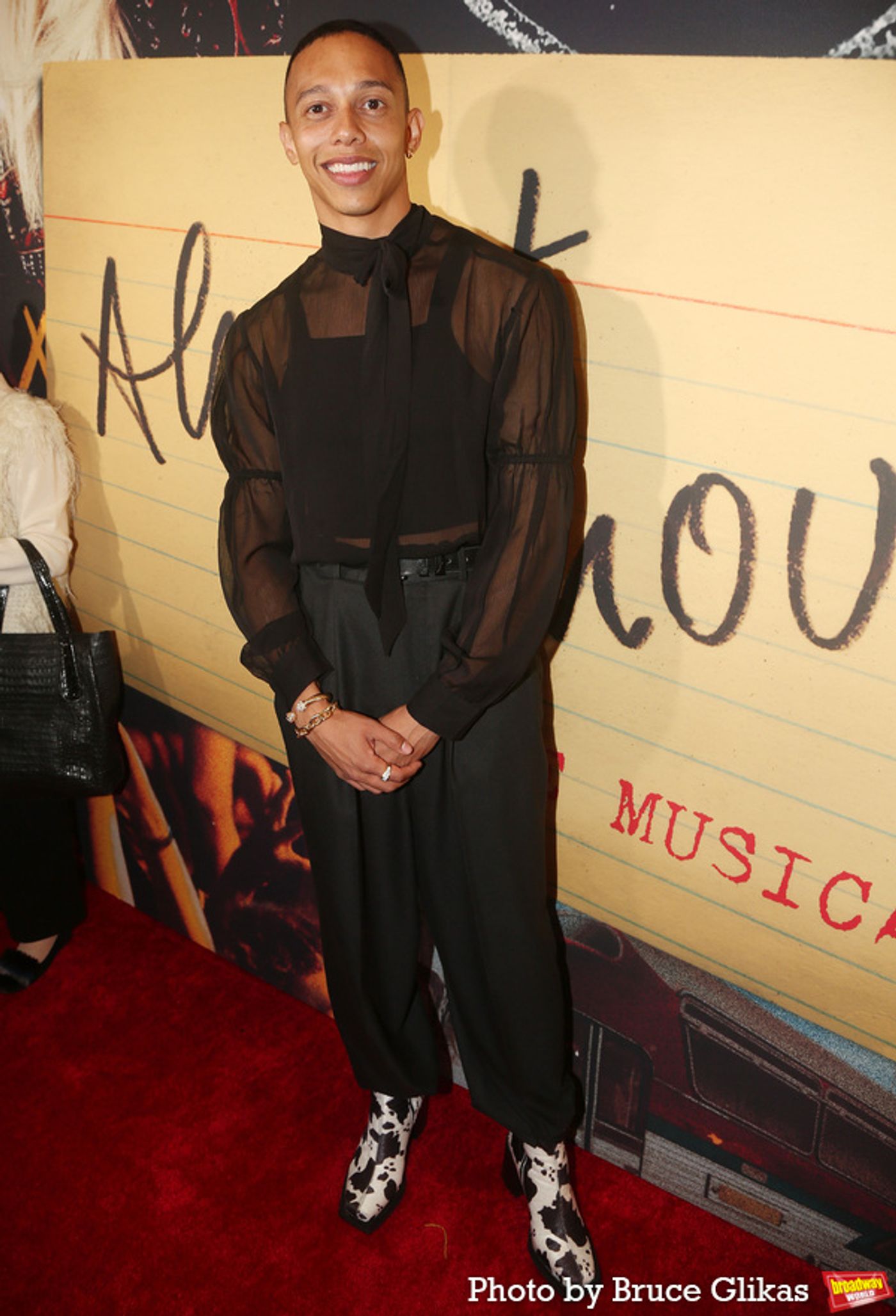 Photos: See Cameron Crowe, Solea Pfeiffer & More on the ALMOST FAMOUS Red Carpet  Image