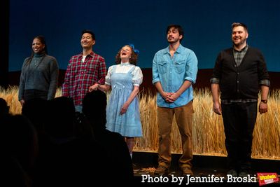 Marinda Anderson, Daniel K. Isaac, Linda Lavin, Dario Ladani Sanchez, Nate Miller Photo