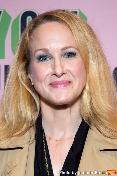 Katie Finneran Photo