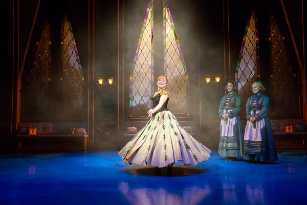 Photos: West End Production of FROZEN Extends Due to Demand; Check Out All New Photos! — photo 7 of 10