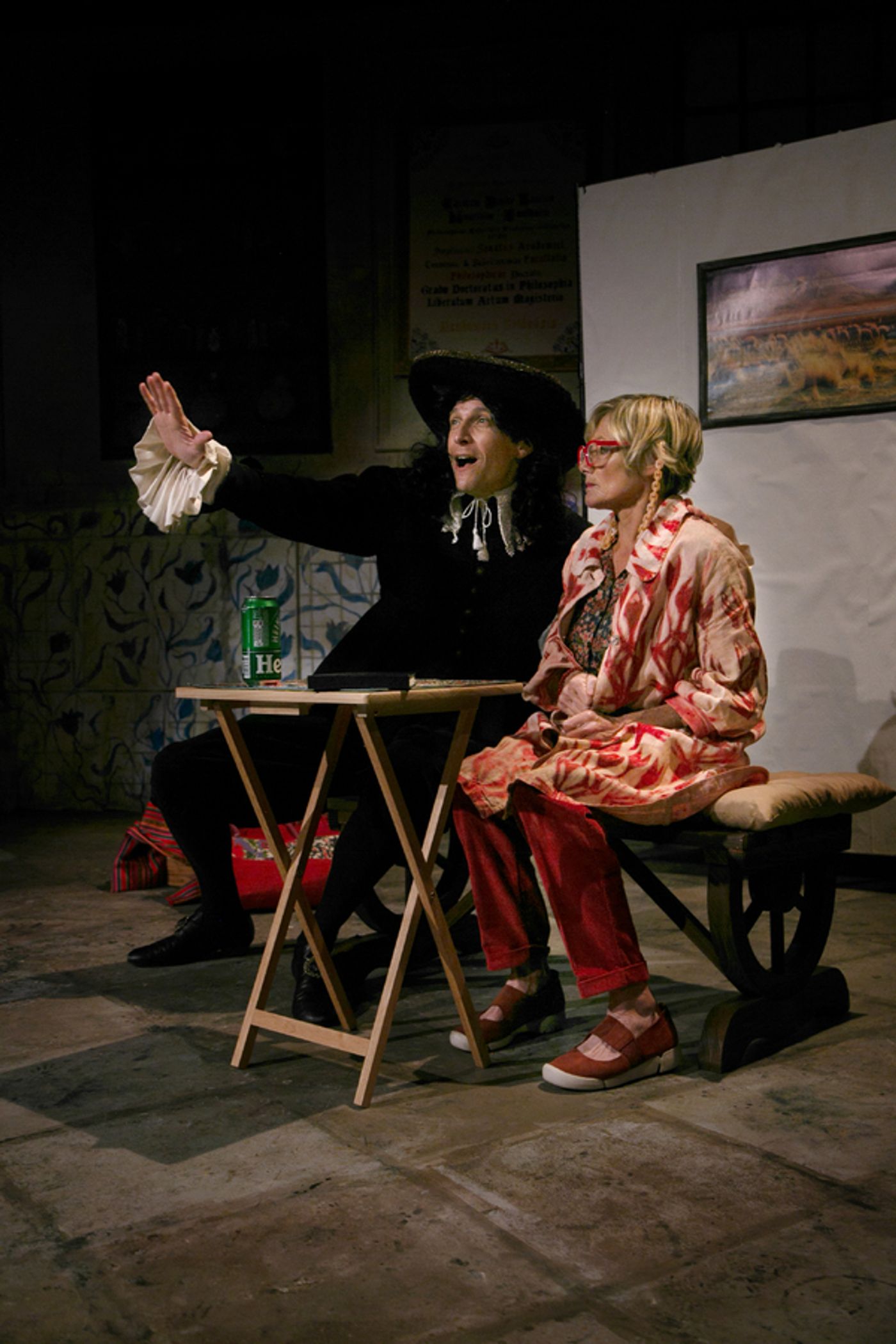 Photos: First Look at HOW TO BUILD A BETTER TULIP at Upstairs at the Gatehouse Photos: First Look at HOW TO BUILD A BETTER TULIP at Upstairs at the Gatehouse Image