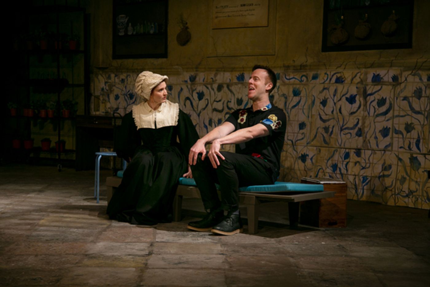 Photos: First Look at HOW TO BUILD A BETTER TULIP at Upstairs at the Gatehouse Photos: First Look at HOW TO BUILD A BETTER TULIP at Upstairs at the Gatehouse Image