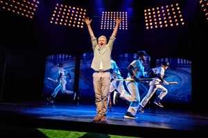 Jesse Tyler Ferguson @ BroadwayWorld Jesse Tyler Ferguson Photo