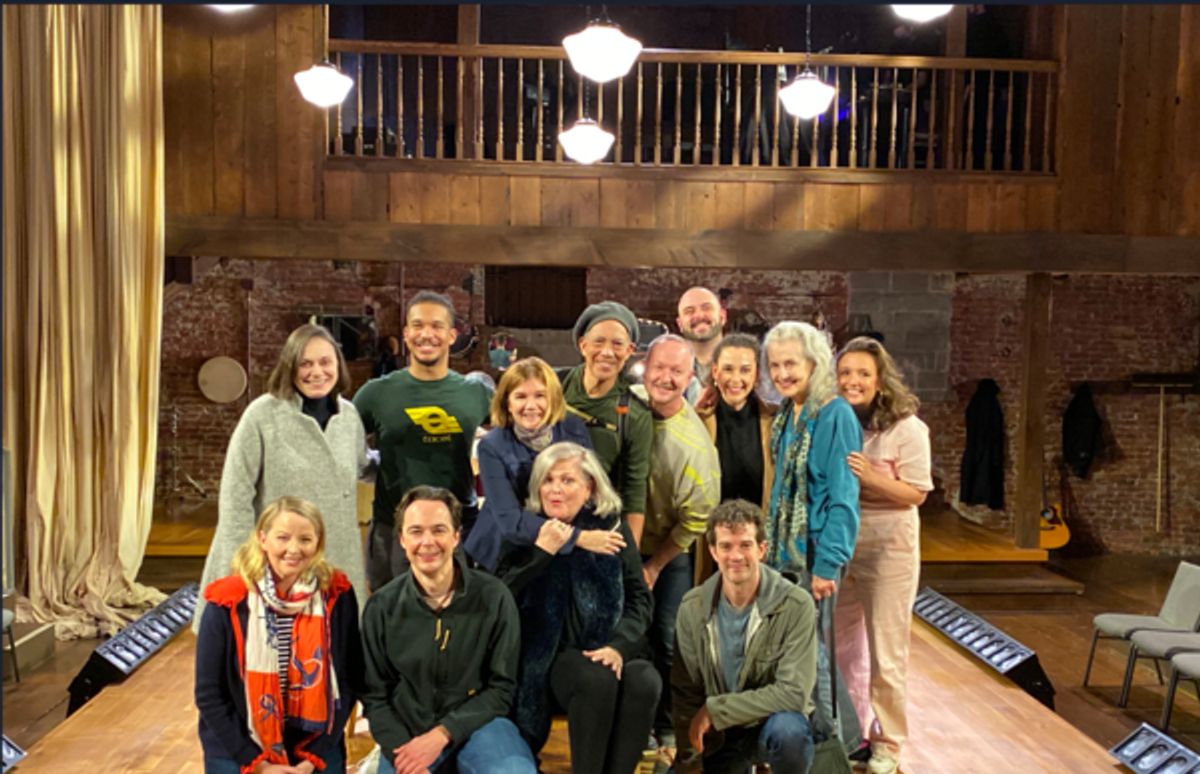 Faith Prince and the cast of A Man of No Importance  at 