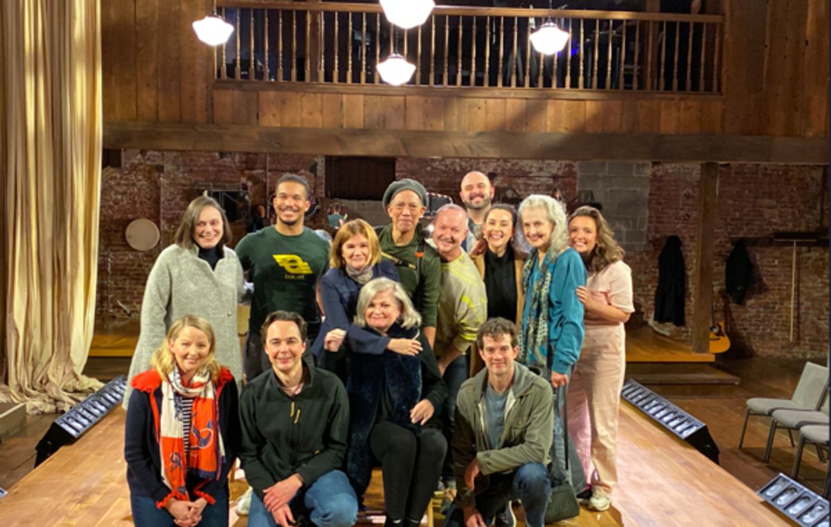 Faith Prince and the cast of A Man of No Importance  at 