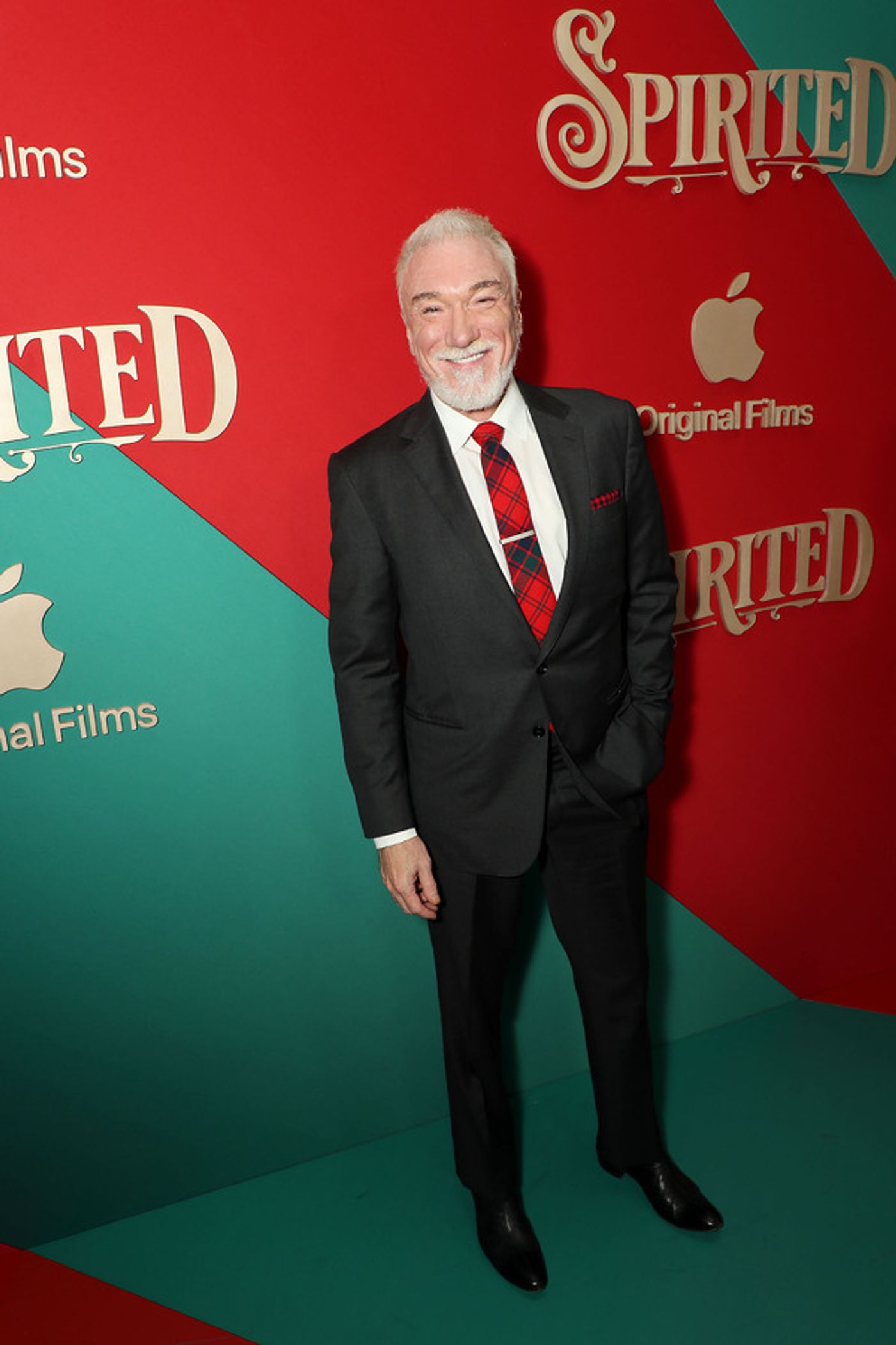 Photos: Will Ferrell, Patrick Page & More SPIRITED Stars Hit the Red Carpet  Image