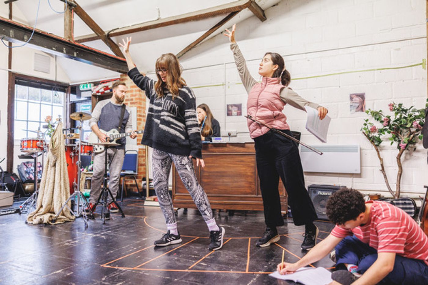 Photos: Inside Rehearsal For RAPUNZEL at the Watermill Theatre  Image