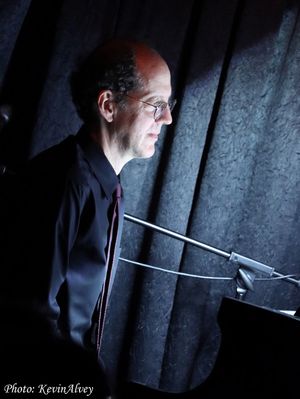 David Pearl @ BroadwayWorld David Pearl Photo