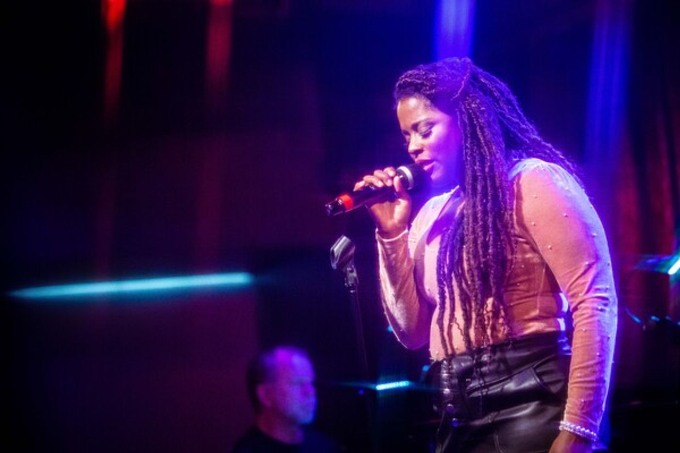 Photos: THE LINEUP WITH SUSIE MOSHER From November 1st in a Matt Baker Photo Essay  Image