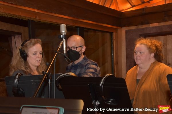 Photo Exclusive: The Cast of 1776 Sings 'Carols for a Cure' — photo 15 of 32