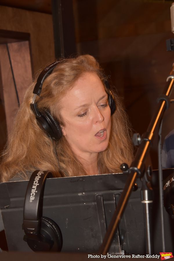 Photo Exclusive: The Cast of 1776 Sings 'Carols for a Cure' — photo 17 of 32