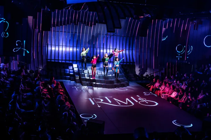 KPOP Production Photo