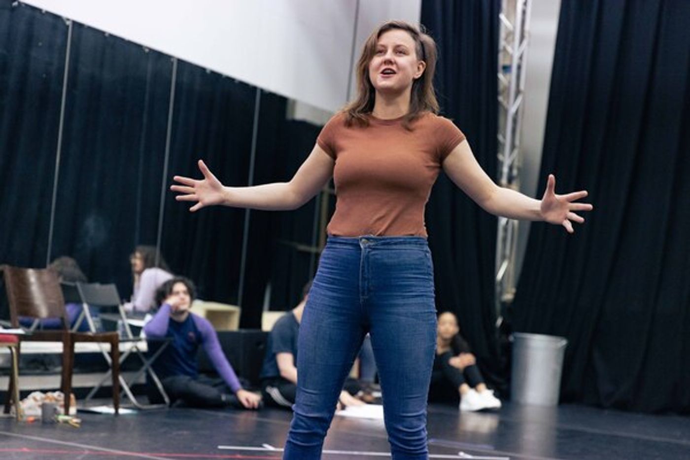 Photos: In Rehearsal For Hackney Empire's Christmas Pantomime MOTHER GOOSE  Image
