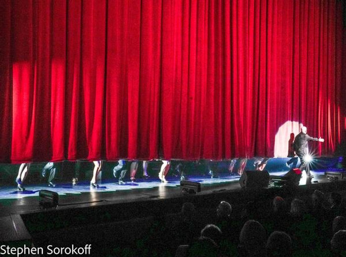 Photos: Michael Childers Presents NEW YORK, NEW YORK at the MCCallum Theatre  Image