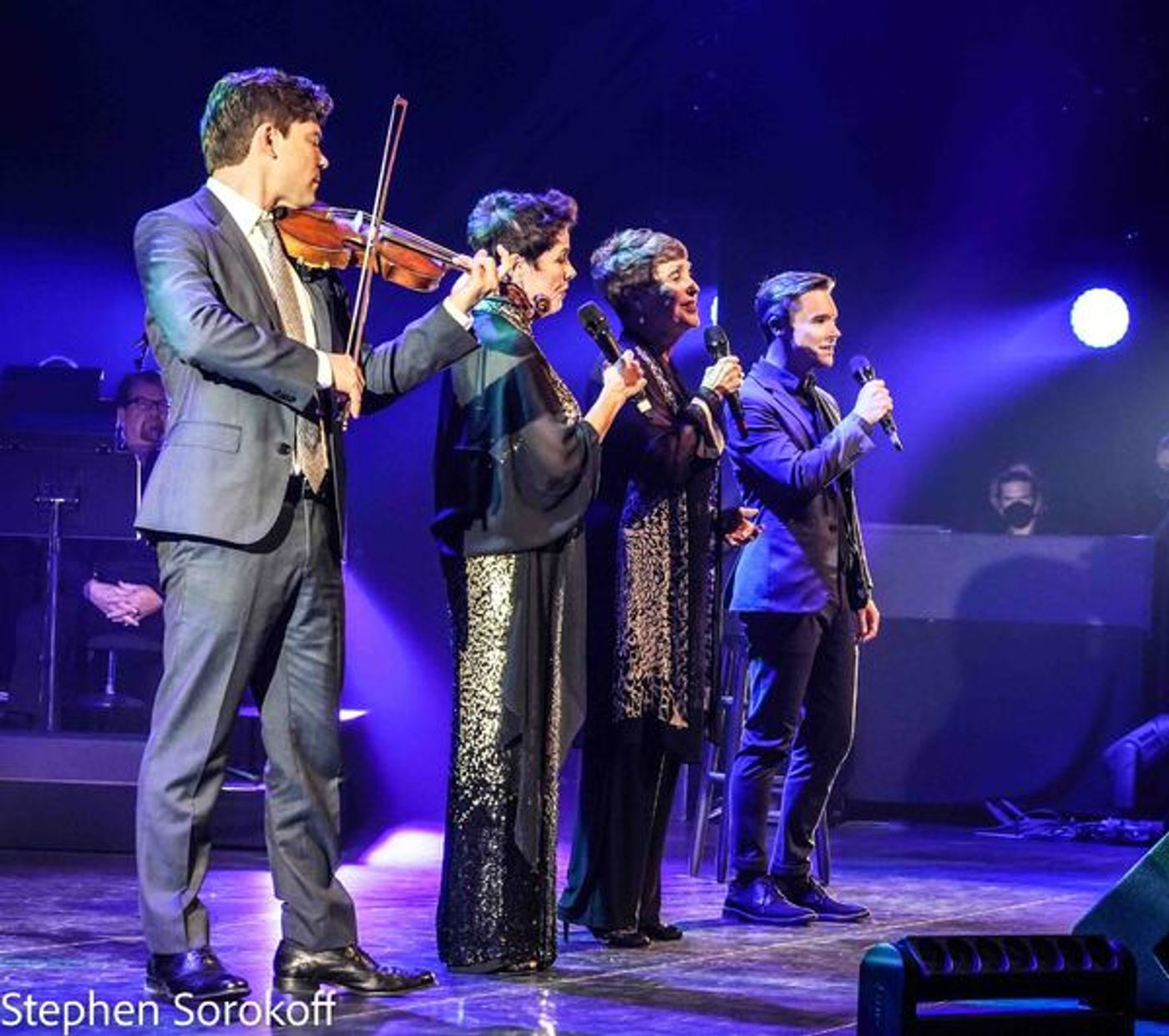 Photos: Michael Childers Presents NEW YORK, NEW YORK at the MCCallum Theatre  Image