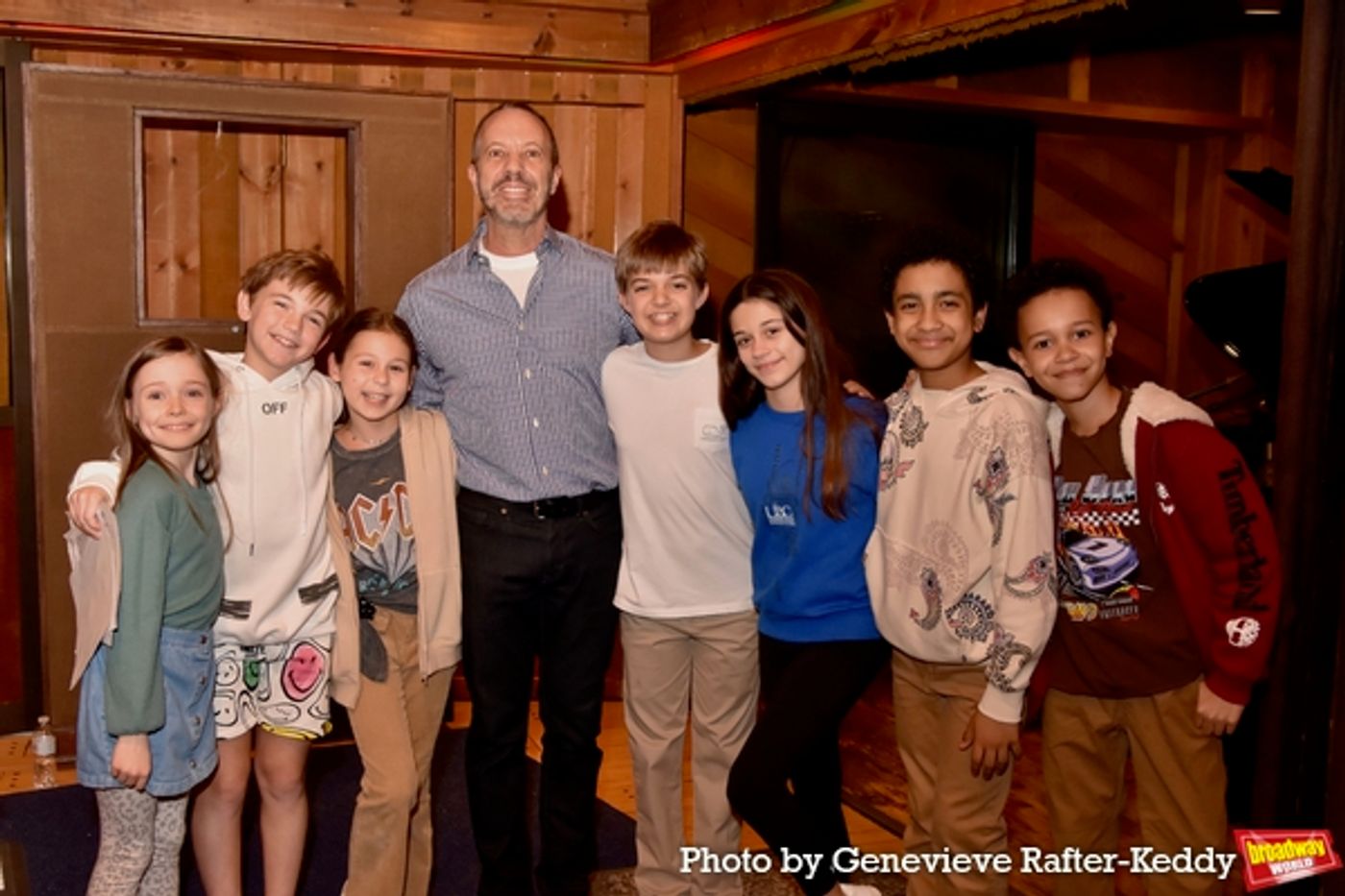 Photo Exclusive: The Cast of THE MUSIC MAN Sings 'Carols For A Cure' Photo Exclusive: The Cast of THE MUSIC MAN Sings 'Carols For A Cure' Image