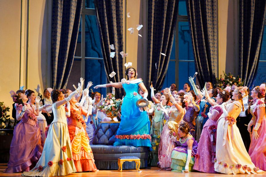 Photos: First Look at San Francisco Opera's LA TRAVIATA Image