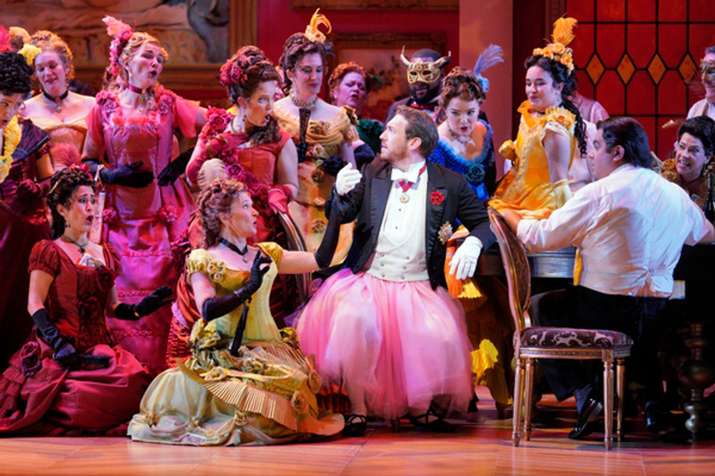 Photos: First Look at San Francisco Opera's LA TRAVIATA  Image