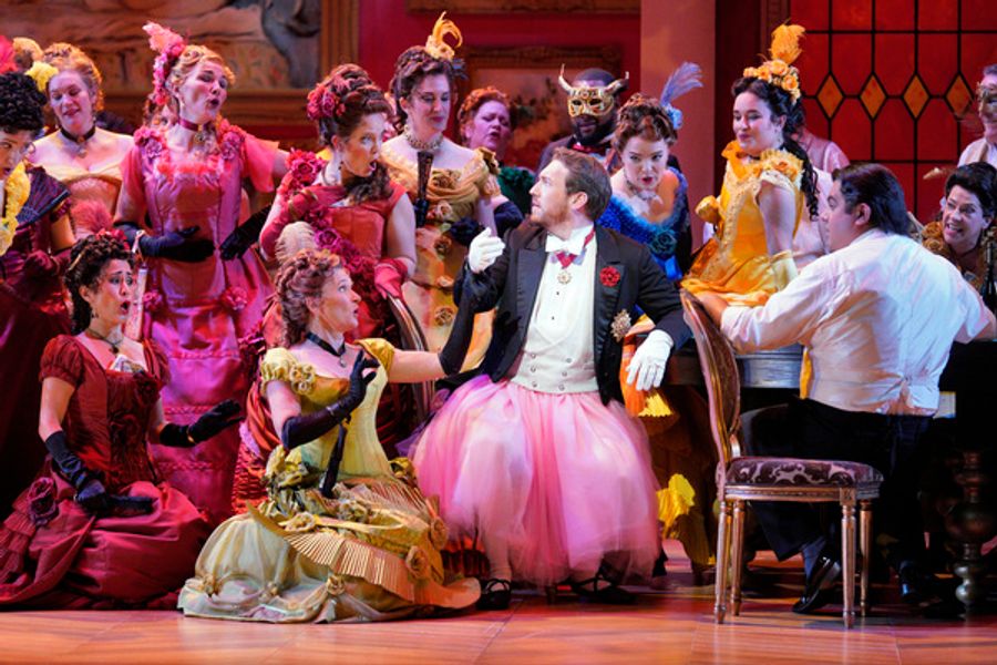 Photos: First Look at San Francisco Opera's LA TRAVIATA Image