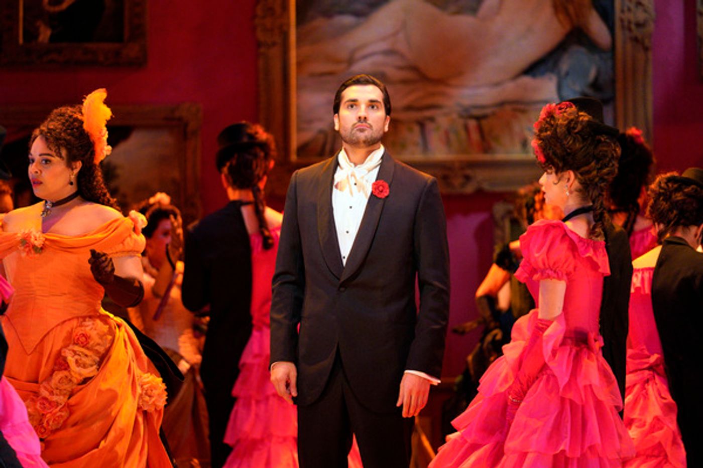 Photos: First Look at San Francisco Opera's LA TRAVIATA  Image
