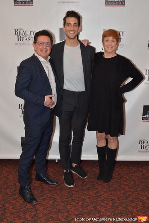 Evan Pappas, Elliott Litherland and Sarah Roshe @ BroadwayWorld Evan Pappas, Elliott Litherland and Sarah Roshe Photo