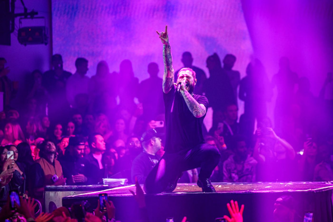 Photos: Post Malone Rocks Zouk Nightclub with Electric Performance Photos: Post Malone Rocks Zouk Nightclub with Electric Performance Image