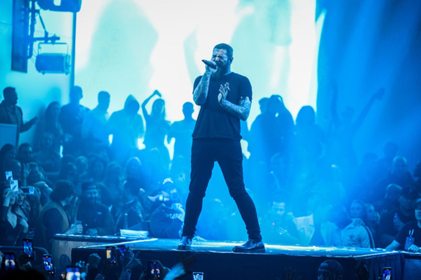 Photos: Post Malone Rocks Zouk Nightclub with Electric Performance Photos: Post Malone Rocks Zouk Nightclub with Electric Performance Image