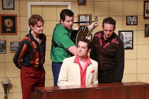 Dominique Scott, Jeremy Sevelovitz, Eddie Clendening and Sky Seals Photo