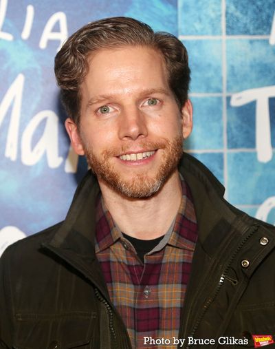 Stark Sands Photo