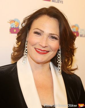 Lisa Howard @ BroadwayWorld Lisa Howard Photo