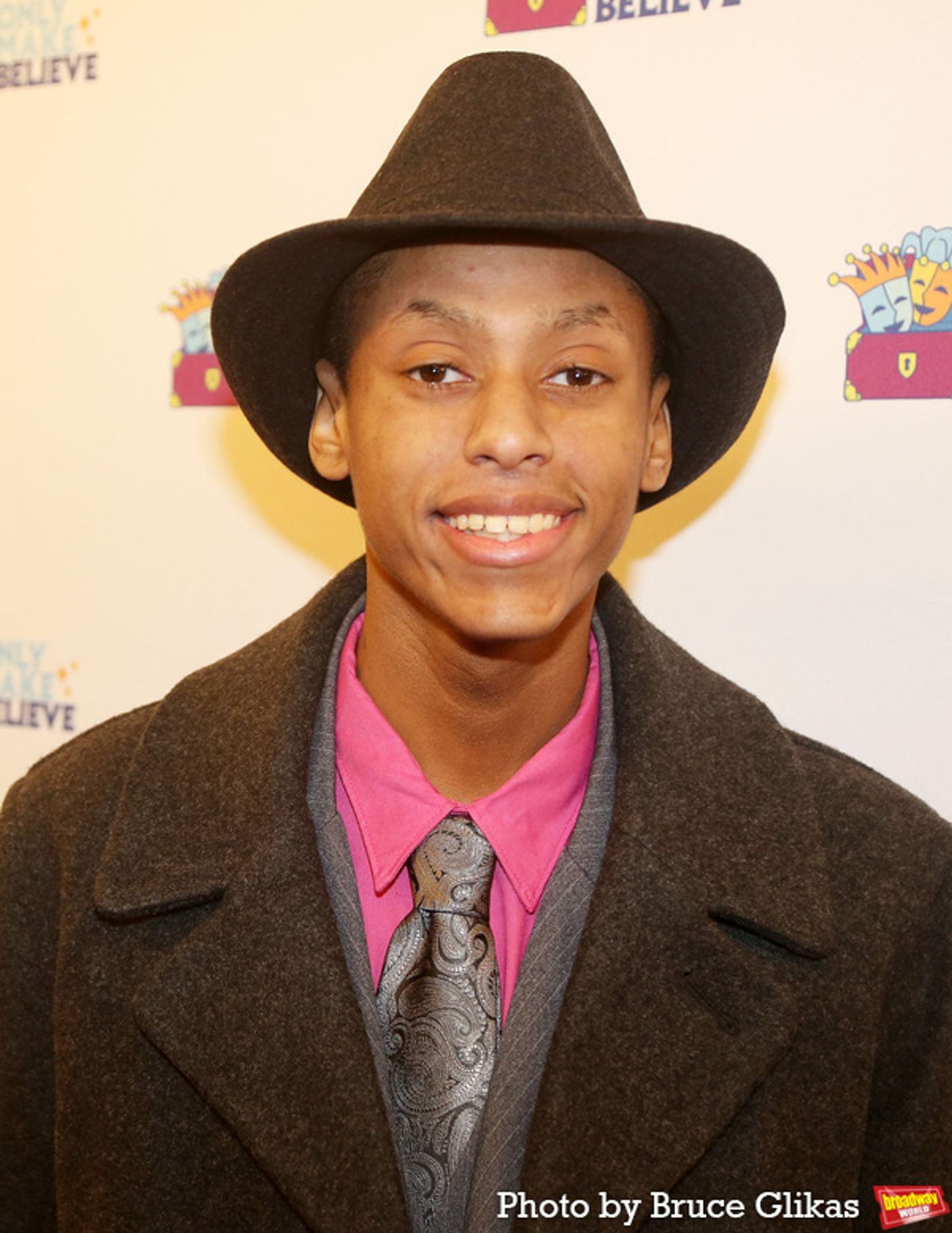 Photos: Stars Walk the Red Carpet at Only Make Believe BACK ON BROADWAY Gala  Image