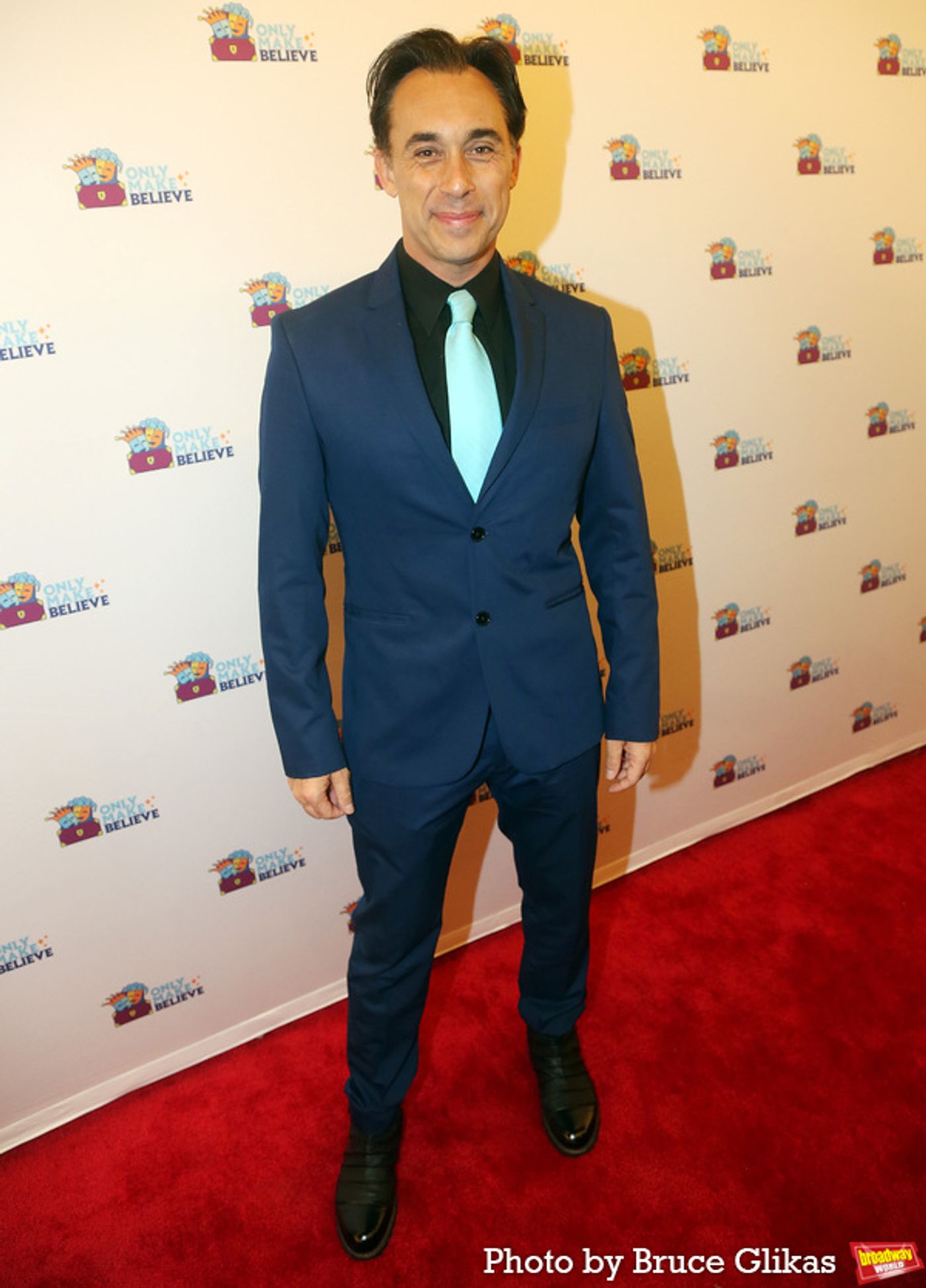 Photos: Stars Walk the Red Carpet at Only Make Believe BACK ON BROADWAY Gala  Image