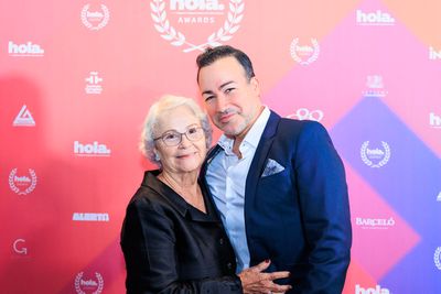 Caesar Samoya and mother Gloria Samoya Photo