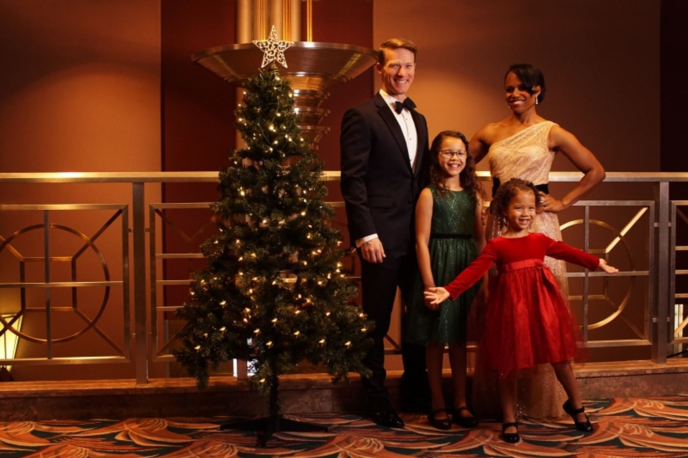 Jeff Kready and Nikki Renée Daniels Will Bring Broadway to Topeka this Holiday Season Jeff Kready and Nikki Renée Daniels Will Bring Broadway to Topeka this Holiday Season Image