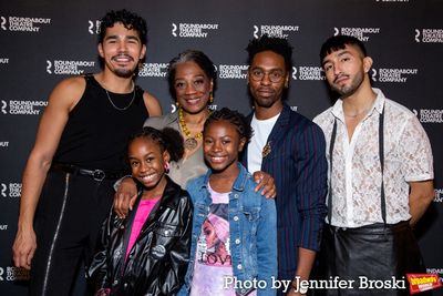 Anthony Lee Medina, Phoenix Noelle, Stephanie Berry, Sasha Camille Manuel, Jhardon Di Photo